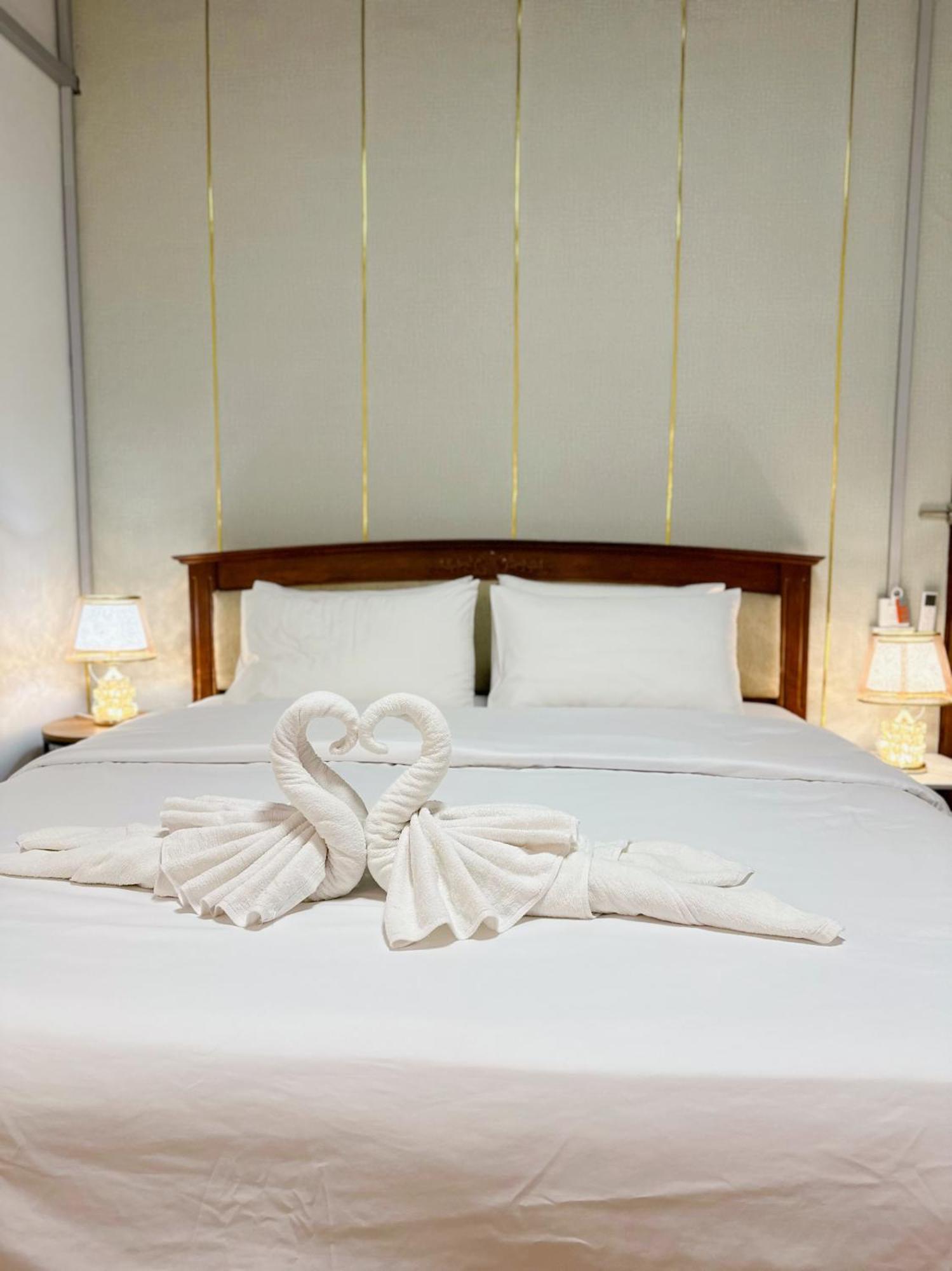 Service Apartment ห้อง102 ใจกลางเมืองใกล้แหล่งท่องเที่ยว Лампанг Экстерьер фото