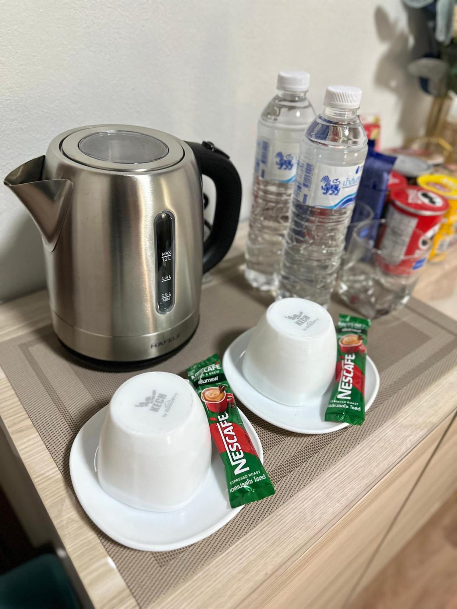 Service Apartment ห้อง102 ใจกลางเมืองใกล้แหล่งท่องเที่ยว Лампанг Экстерьер фото